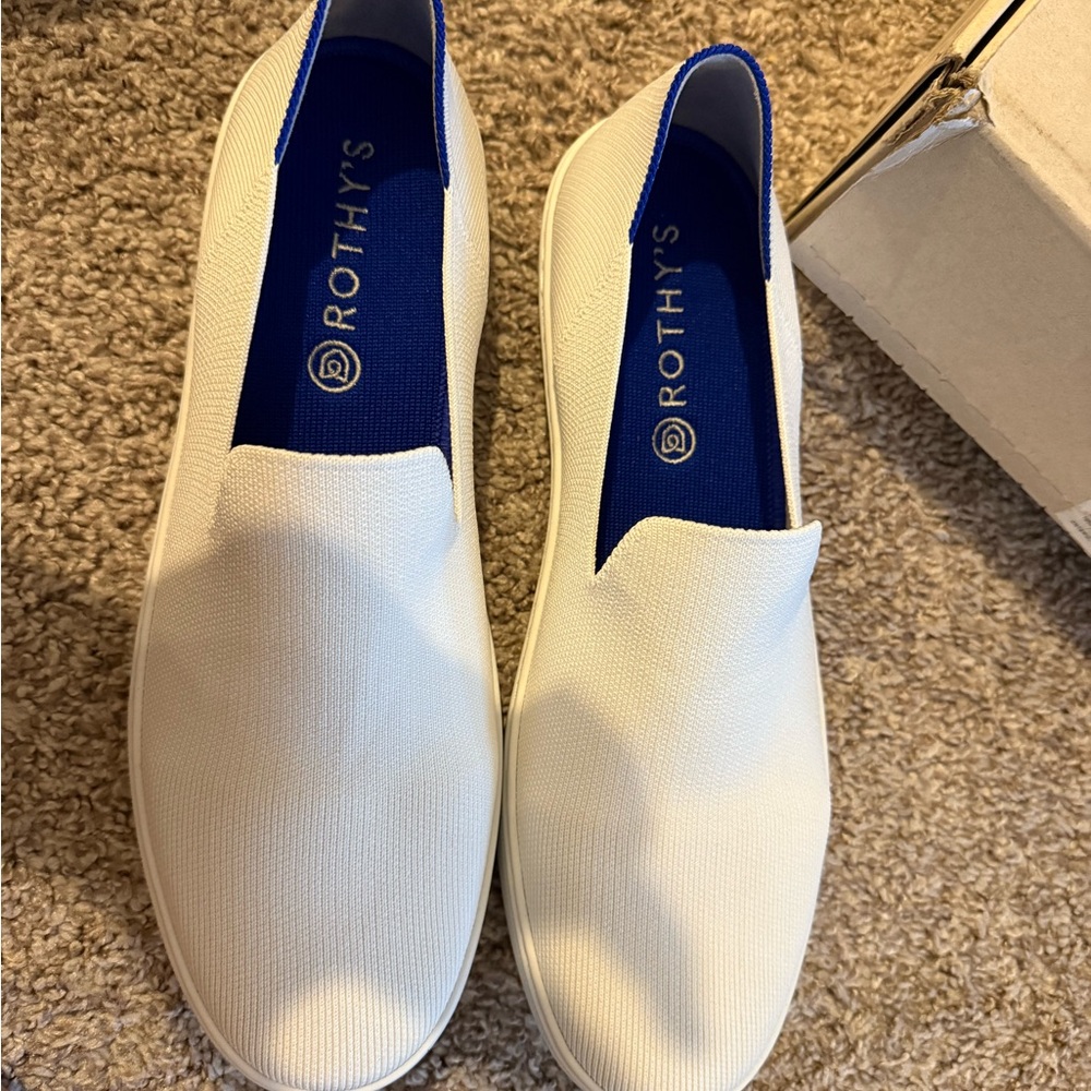 Brand new in box Rothy’s original slip on sneaker - Picture 5 of 6